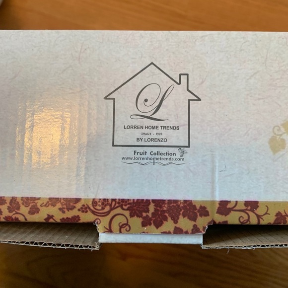 NWOT Ceramic Fruit Serving Bowl - Picture 2 of 7